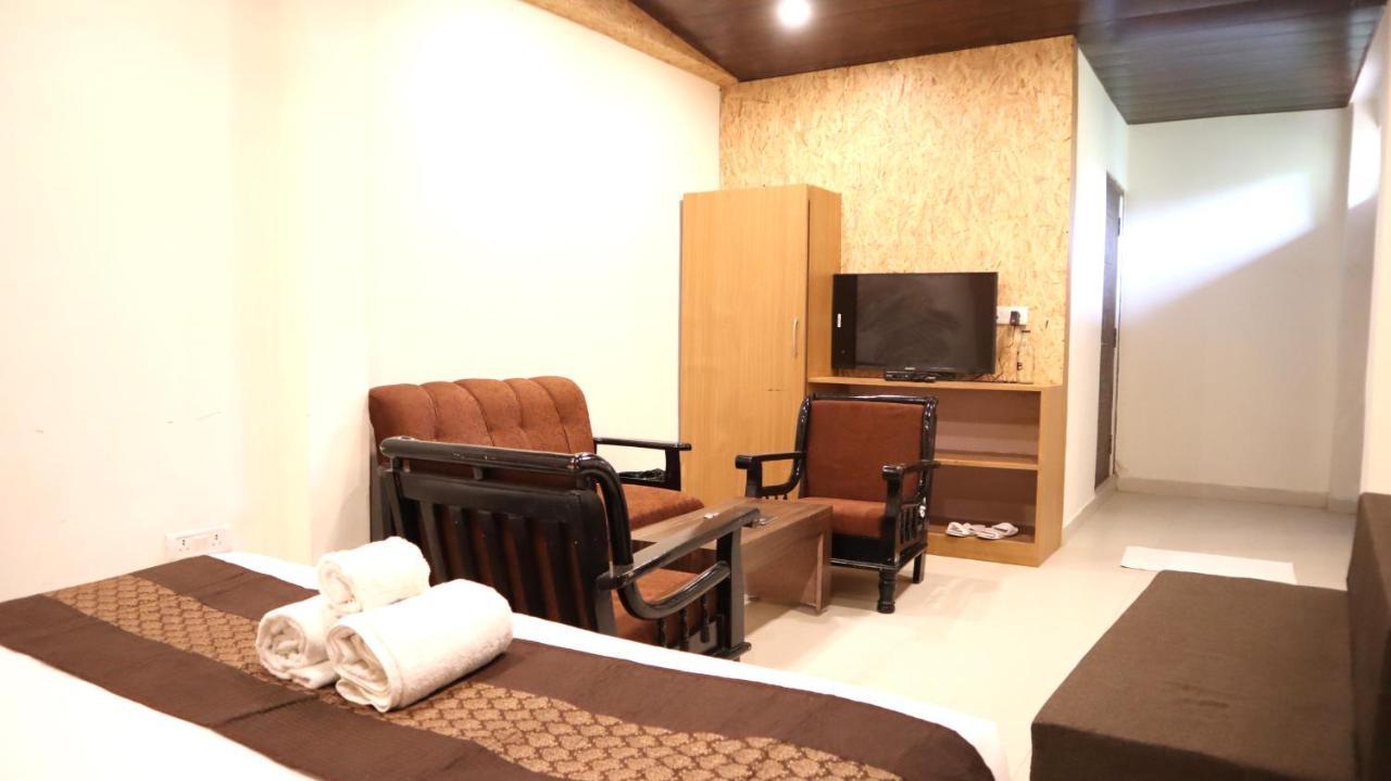Skywood Resort Shoghi Shogi Esterno foto