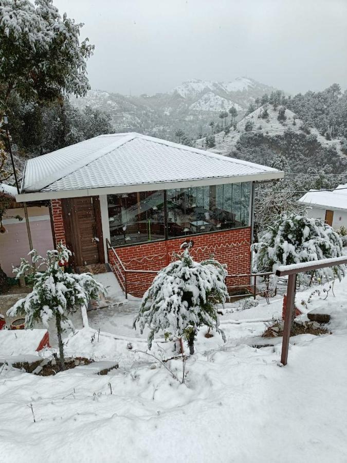 Skywood Resort Shoghi Shogi Esterno foto