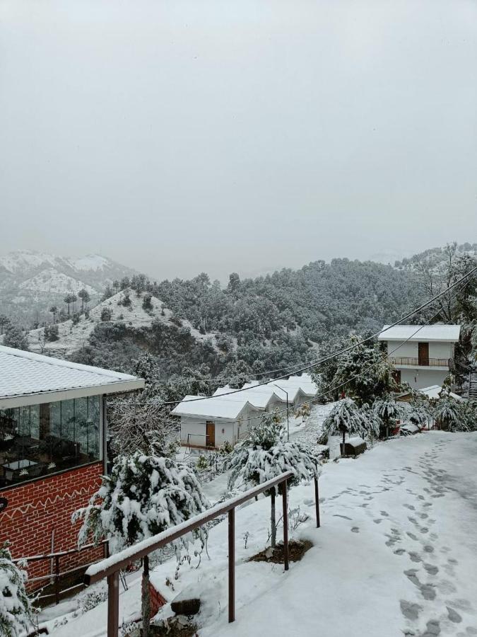Skywood Resort Shoghi Shogi Esterno foto
