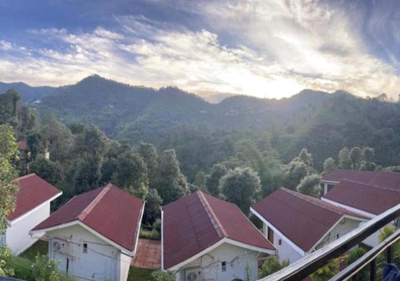 Skywood Resort Shoghi Shogi Esterno foto